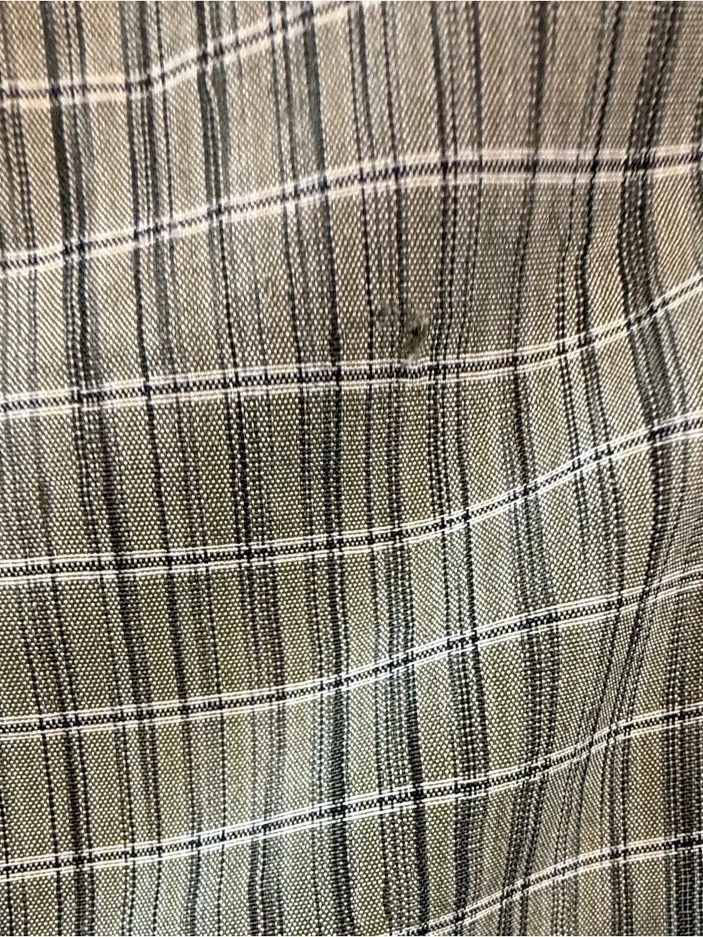 The North Face Men’s Gray Plaid Short-Sleeve Button-Down Shirt